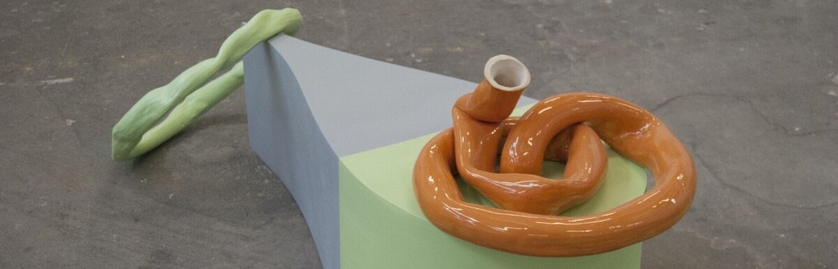 ann-mertens-open-ends-ceramics-on-wood-dimensions-variable-2019.jpg