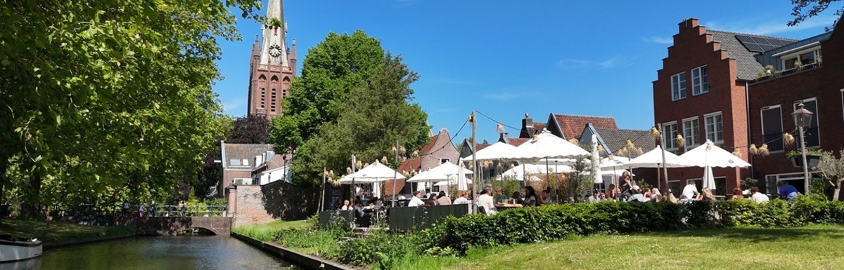 ijsselstein-terras-aan-de-gracht-bij-de-nicolaaskerk-zomer-2026-064-lr.jpg